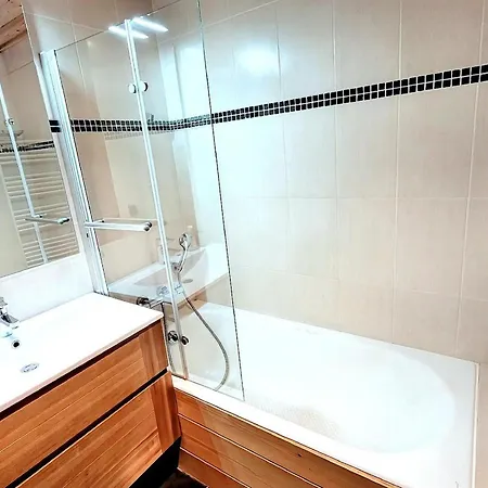 Apartment Duplex 3 Pieces Pres Des Pistes, Jardin, Terrasse, Wi-fi, Parking Couvert - Fr-1-598-80 Les Gets