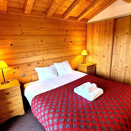 Duplex 3 Pieces Pres Des Pistes, Jardin, Terrasse, Wi-fi, Parking Couvert - Fr-1-598-80 Apartment
